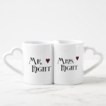 Conjunto De Caneca De Café Sr. e Sra. Direita<br><div class="desc">Sr. e Sra. Direita com canecas de coração</div>