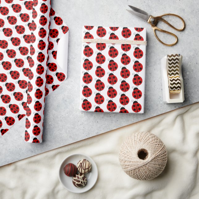 Conjunto de folhas de papel de embrulho da joaninh (Artesanato)