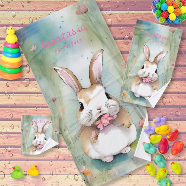 Conjunto De Toalhas Bebê Coelhinho Fofo Flores de Primavera em Aquarel (Criador carregado)