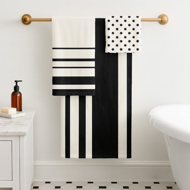 Conjunto De Toalhas Bolinhas Chic Ivory Black Stripes (A classic bathroom towel set in ivory and chic black with stripes and polka dots)
