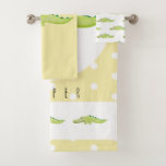 Conjunto De Toalhas Cód. Unisex. Aquarela Crocodilo Safari Baby/Child<br><div class="desc">Este design de toalha unisexo adorável e giro apresenta um crocodilo aquoso e bolinhas,  com espaço para você adicionar seu nome em uma bela tipografia. Perfeito para o seu bebê ou filho! Vejam o resto da nossa coleção para outros animais fofos de safari.</div>