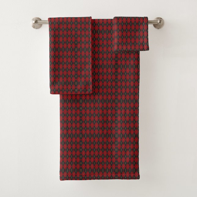 Conjunto de toalhas com um padrão xadrez vermelho  (Criador carregado)
