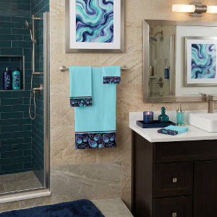 Conjunto de toalhas de banho azul e azul-verde em