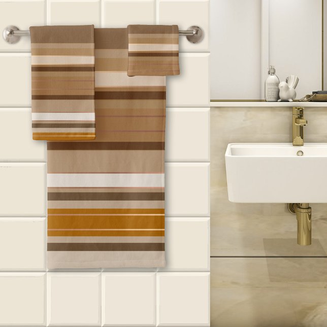 Conjunto de Toalhas de Café, Chocolate e Caramelo (A lovely striped bathroom towel set in coffee, chocolate and caramel cream colors.)