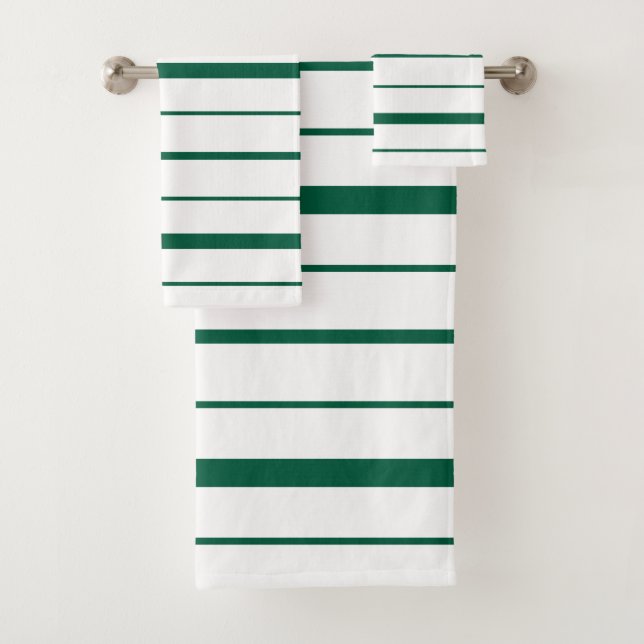 Conjunto De Toalhas Design Listrado Verde em Banheiro Branco (Insitu)
