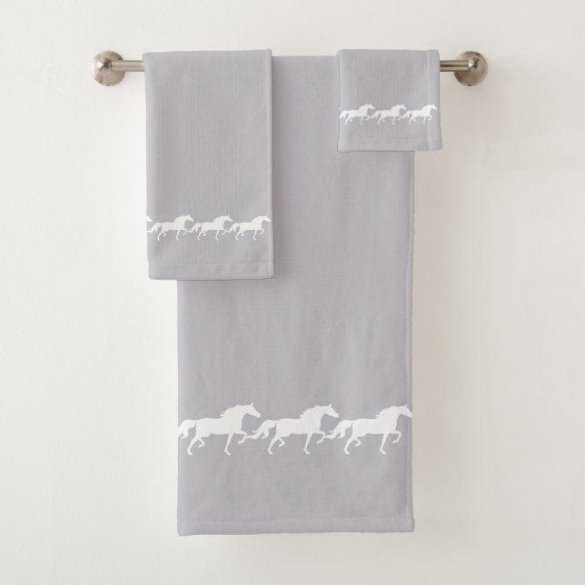 Conjunto De Toalhas Elegant Stylish White Horses on Silver Gray (Insitu)