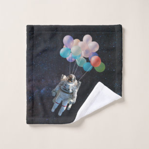 Conjunto De Toalhas Estrelas Astronautas e Balões Coloridos no Espaç