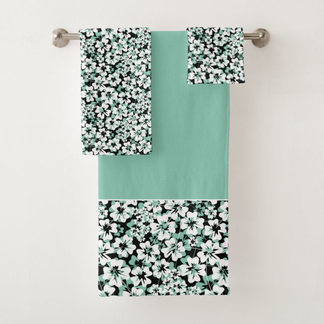 Conjunto De Toalhas Flores brancas e turquesas a preto. (Insitu)