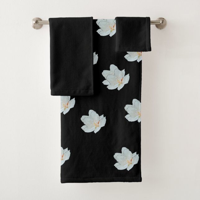 Conjunto De Toalhas Flores Brancas Em Preto  (Insitu)