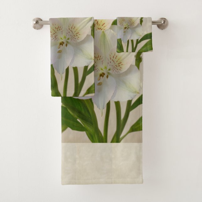 Conjunto De Toalhas Flores de Alesteria Branca (Insitu)