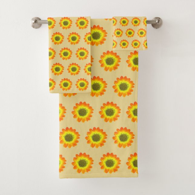 Conjunto De Toalhas Flores Laranja Elegantes em Bege Claro (Insitu)