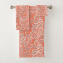 Folhas brancas na torre laranja