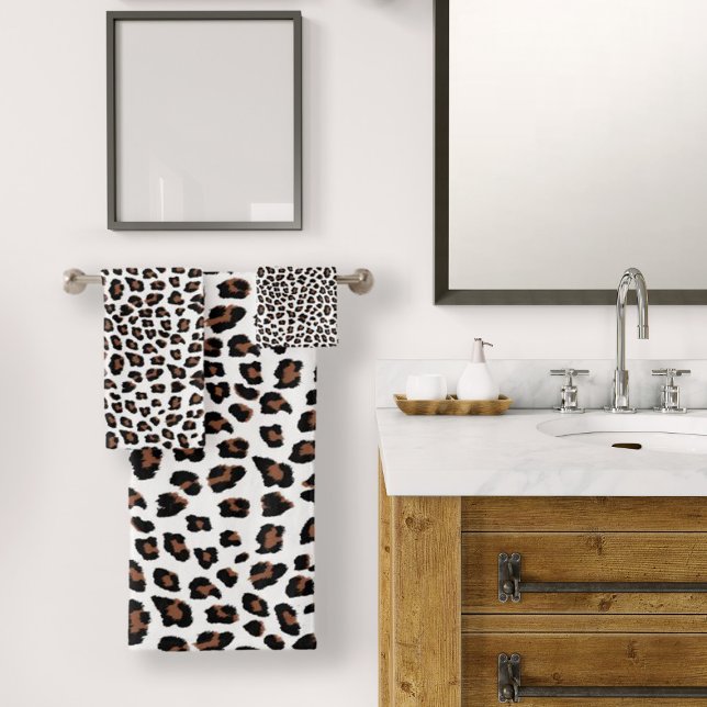 Conjunto De Toalhas Impressão Leopardo Branco (Leopard Print New Bath Towel Set by Looly Elzayat
)