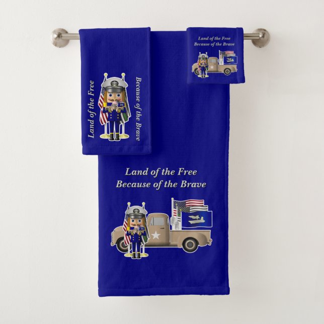Conjunto De Toalhas Marinho Nutcracker com pequeno caminhão militar (Insitu)