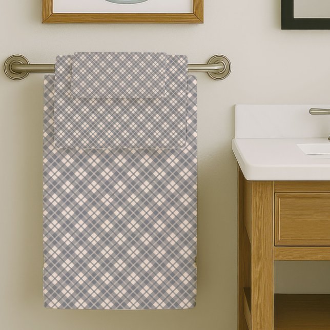 Conjunto De Toalhas Modern Grey Plaid Towels Chic and Cozy Accent (Modern Coral Plaid Towels Chic and Cozy Accent)