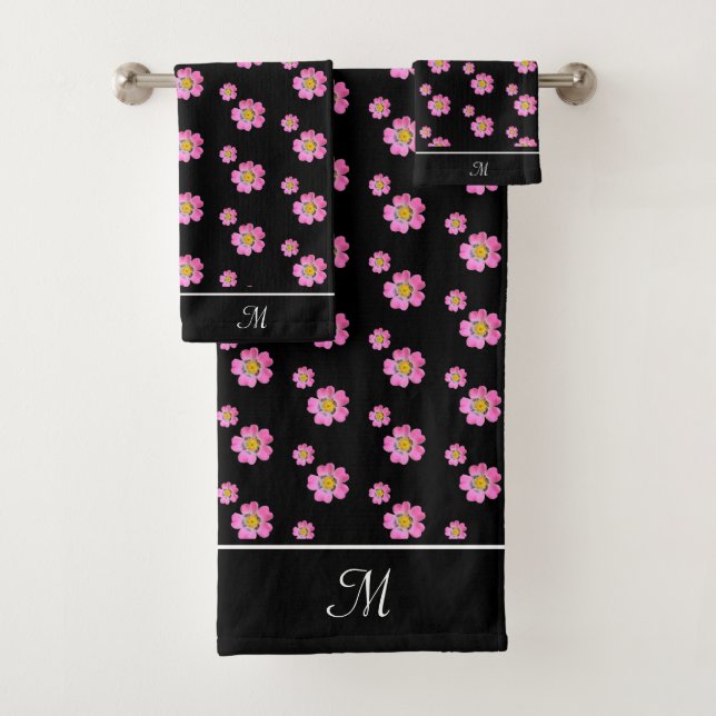 Conjunto De Toalhas Monograma e Lindas Flores Rosa em Preto (Insitu)