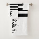 Conjunto De Toalhas Nome Personalizado dos Padrinhos de casamento de c<br><div class="desc">Presentes personalizados para padrinhos de casamento e melhor homem com o tema do cowboy ocidental. Decorado com chapéu de cowboy com fonte ocidental antiga. O texto e a cor são editáveis usando a Ferramenta Design para ajustado da sua ocasião. Obtenha este presente personalizado para casamento, despedida de solteiro, festa de...</div>