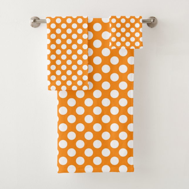 Conjunto De Toalhas padrão formado por bolinhas branca e cor laranja, (Insitu)