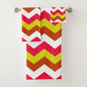 CONJUNTO DE TOALHAS PADRÃO ZIGZAG.