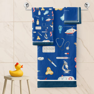 Conjunto De Toalhas Pequena Menina Médica Padrão Médico com Nome, Azul
