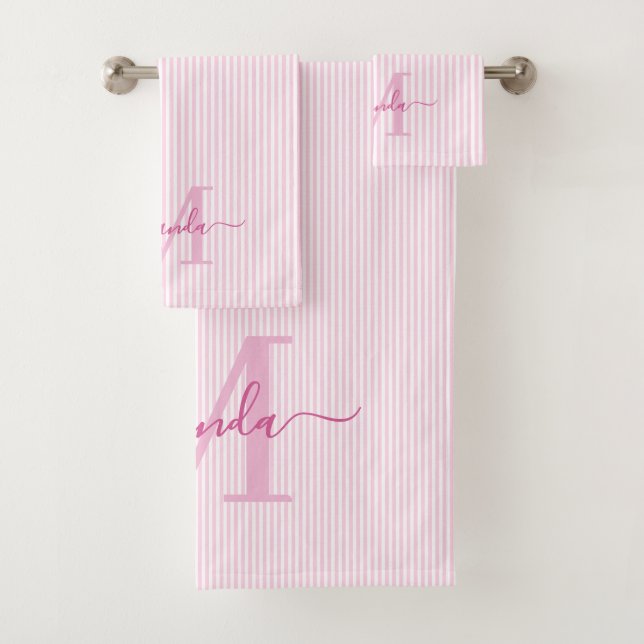 Conjunto De Toalhas Personalized Monogram Pink & White Stripes (Insitu)