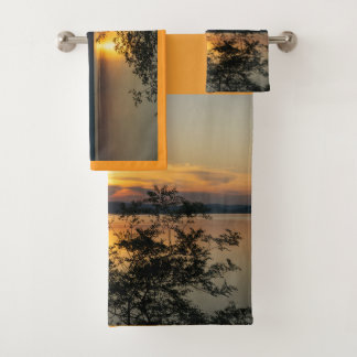 Conjunto De Toalhas Pôr do sol sobre o Lago Balaton, Hungria.