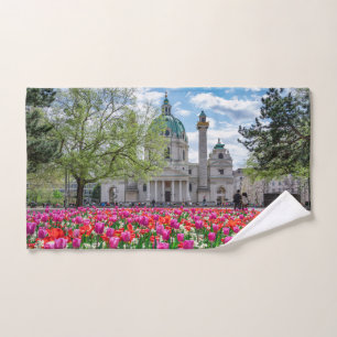 Conjunto De Toalhas Rua. Charles Church em primavera em Viena, Áustria