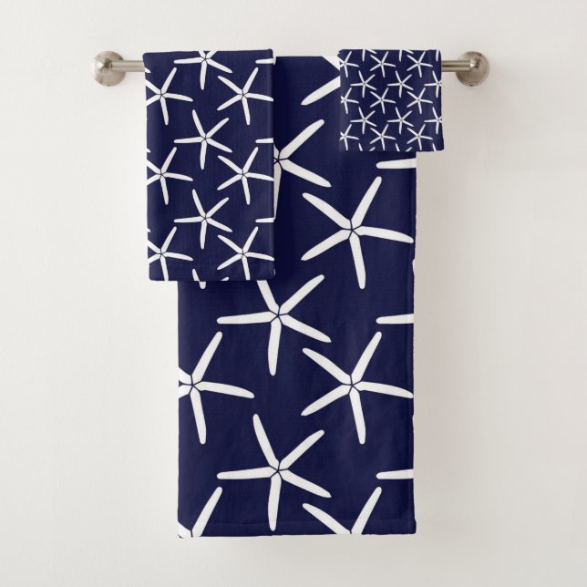 Conjunto De Toalhas Starfish branco sobre fundo azul marinho (Insitu)