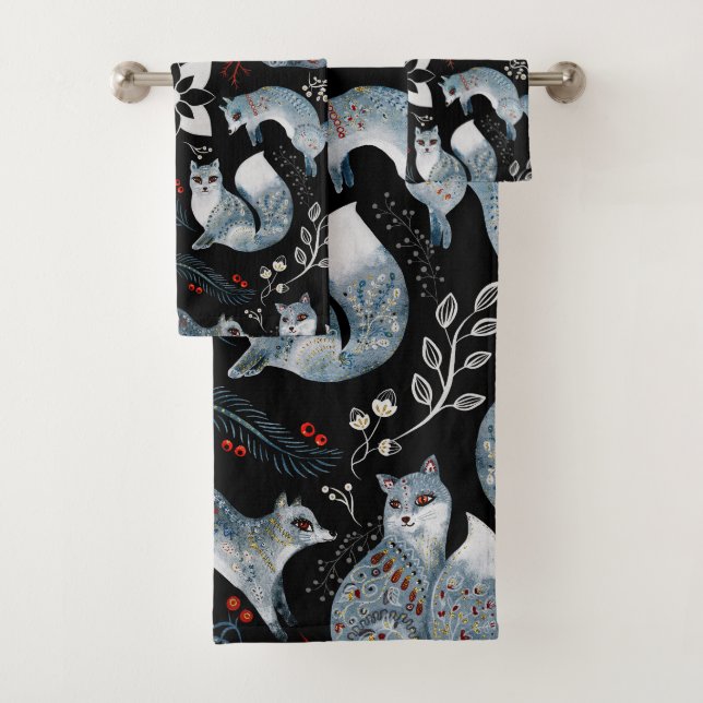 Conjunto De Toalhas  Stylized blue foxes with intricate floral designs (Insitu)