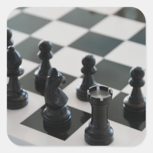Conselho de xadrez e adesivos para peças