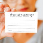 Conselho O Casamento Elegante Nos Deixa Um Cartão De Aviso<br><div class="desc">Esses encantadores cartões de conselho "nos deixe uma mensagem" serão uma adição perfeita à mesa do livro convidado. Terá todos os convidados a falar sobre o melhor conselho deles para os recém-casados. Estes cartões contêm as palavras "nos deixe uma mensagem a ser lida no nosso primeiro aniversário" e incluem espaço...</div>