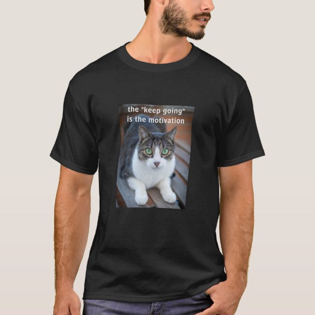 Continuar a fazer T-Shirt (escuro) (Frente)