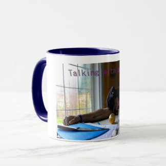 Conversando Com Uma Caneca De Cebola