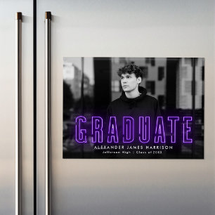 Convite Anúncio de graduação em Neon Roxo Moderno