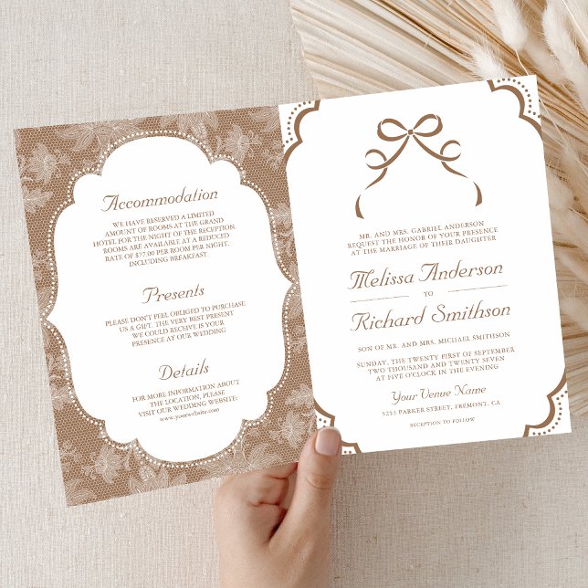 Convite Casamento Código QR Laço Coquette Bege Bege Branco (Criador carregado)
