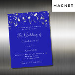 Convite Casamento de luxo com estrelas de prata azul<br><div class="desc">Um fundo azul real,  decorado com estrelas de prata brancas e falsas. Personalize e adicione seus nomes e detalhes.</div>