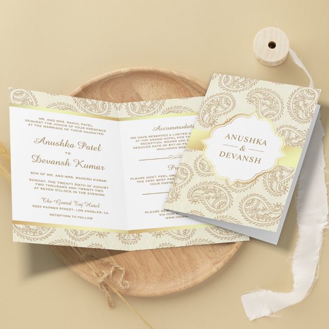 Convite Casamento Tradicional Indiano Paisley Creme e Dour (Criador carregado)
