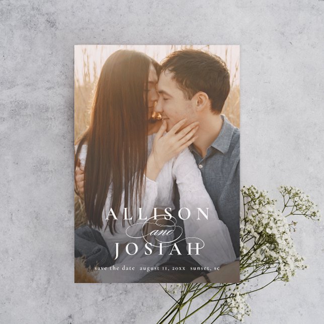 Convite Clássico Tipografia Elegante Nomes Foto Casamento  (Criador carregado)