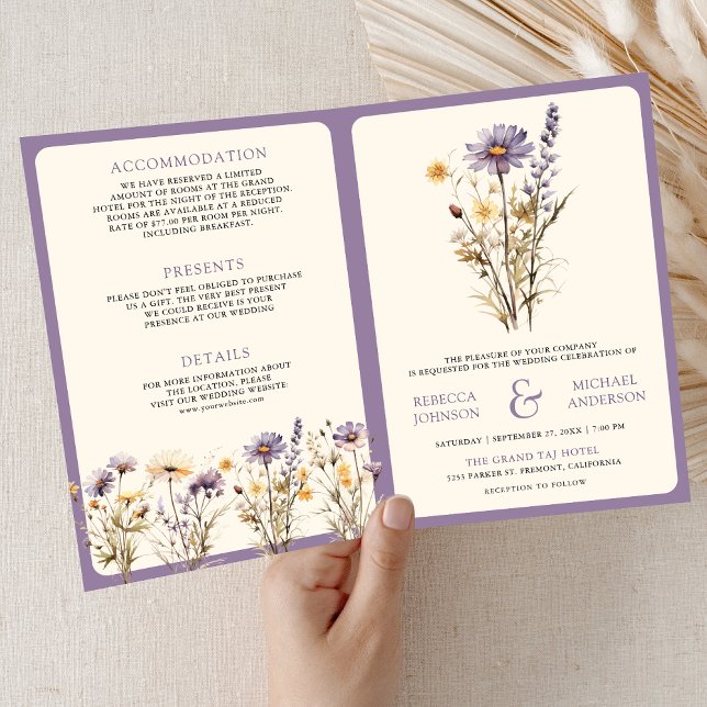 Convite Código QR de Casamento Boho Flor Silvestre Roxo Em (Criador carregado)