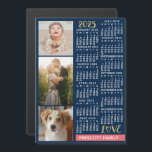 Convite Colagem de Fotos Personalizada Dourada do Coral do<br><div class="desc">Comemore 2025 com esta placa magnética do calendário de colagem de fotos de pré-disquete. Com datas fáceis de ler em branco negro, este calendário lindamente simples tem as palavras "2025" e "AMOR" em brilho falso dourado com um brilhante bar cor-de-rosa coral ao longo da base para o seu nome de...</div>