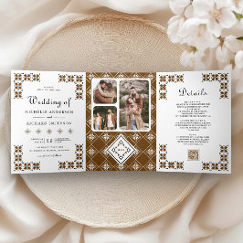 Convite Com Dobra Tripla Brown Black Ukrainian Embroidery QR Code Wedding