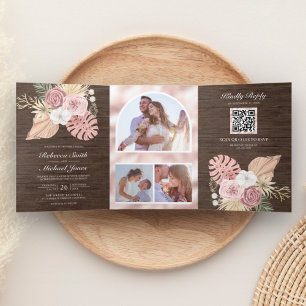 Convite Com Dobra Tripla Casamento Código QR Rosas Rosa Empoeiradas Madeira