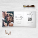 Convite Com Dobra Tripla Casamento com Código QR Multifoto Elegante Moderno<br><div class="desc">Convite Triplo De Casamento De Código QR De Várias Fotografias Elegante Moderno</div>
