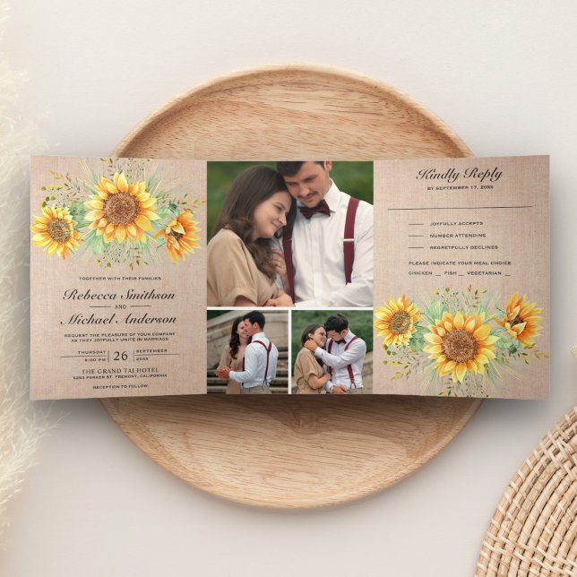 Convite Com Dobra Tripla Casamento de Colagem de Fotos Rustic Burlap Sunflo (Criador carregado)