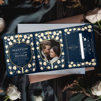 Casamento de Fantasia Medieval com Espada Azul