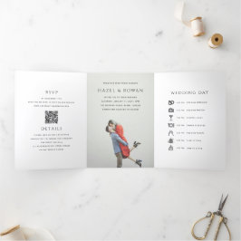 Convite Com Dobra Tripla Casamento de Foto com Código QR Simples Moderno