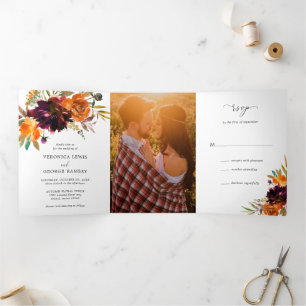 Convite Com Dobra Tripla Casamento de Foto Floral do Burnt Orange Burgundy 