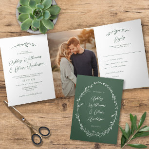 Convite Com Dobra Tripla Casamento de Foto Rustic Dark Green