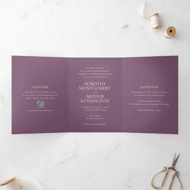 Convite Com Dobra Tripla Casamento Elegante Código QR Roxo Moderno (Dentro)