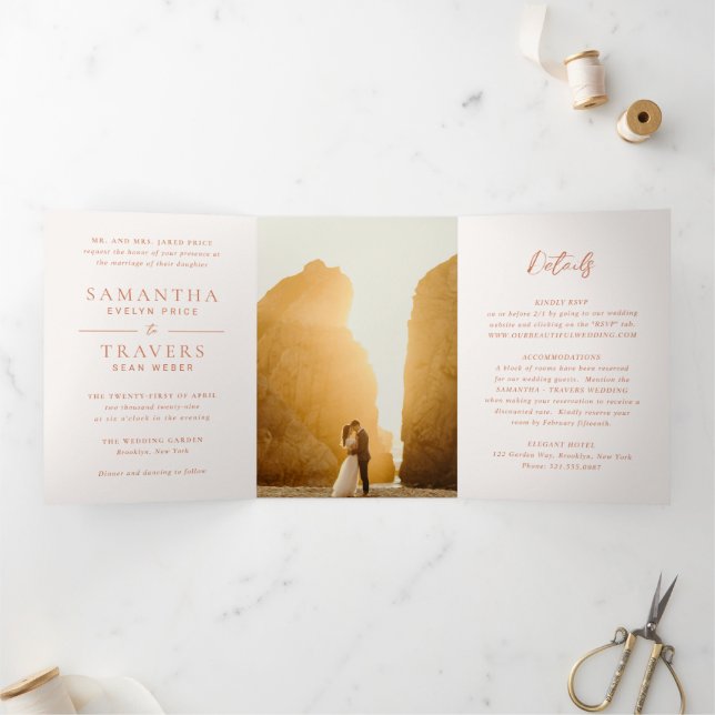 Convite Com Dobra Tripla Casamento Elegante em Cobre Tradicional (Dentro)